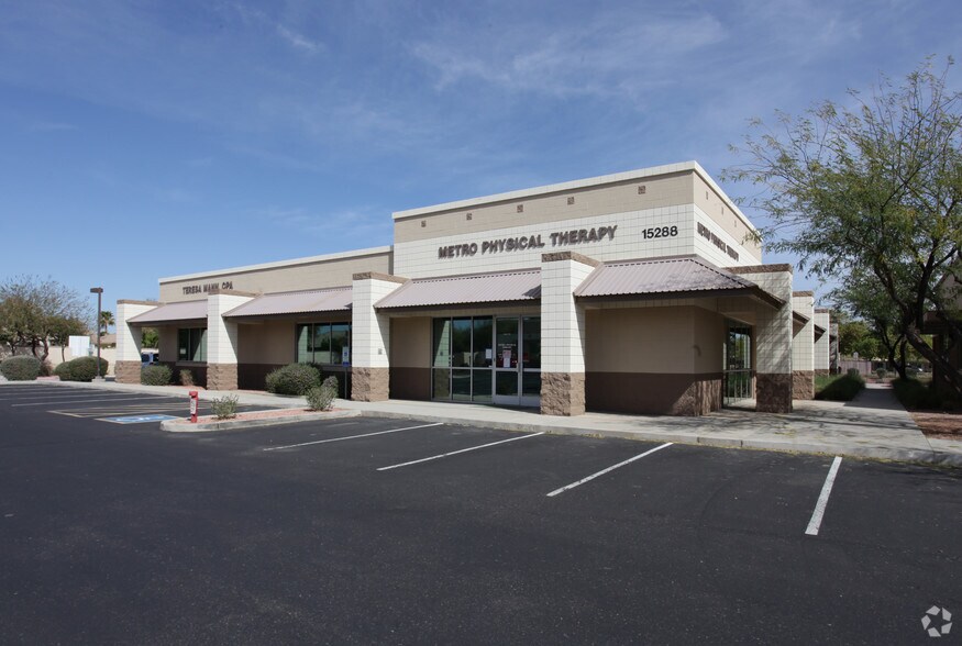 15288 W Brookside Ln, Surprise, AZ à louer - Photo principale – Image 1 sur 67