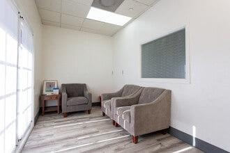 1825-1845 E Northern Ave, Phoenix, AZ à louer Photo intérieure– Image 2 sur 26