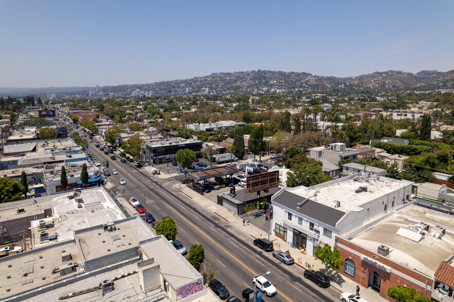 7309-7315 Melrose Ave, Los Angeles, CA à louer - Aérien – Image 2 sur 7