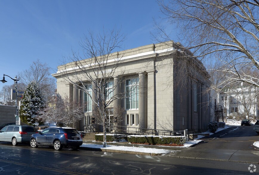 699 Washington St, Norwood, MA à louer - Photo de l’immeuble – Image 2 sur 2