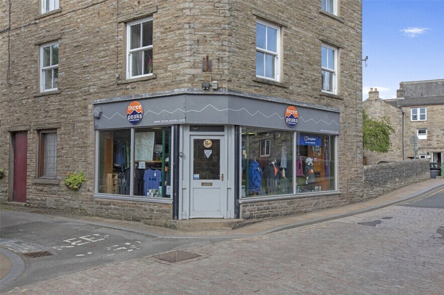 2 Dyers Garth, Hawes à vendre - Photo principale – Image 1 sur 1