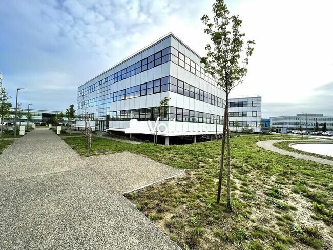 Plus de détails pour 9 Rue Du Professeur Pierre Vellas, Toulouse - Bureau à louer