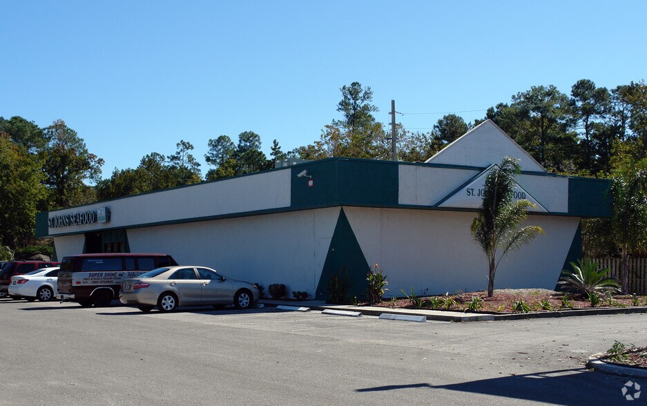 1161 Lane Ave S, Jacksonville, FL à vendre - Photo principale – Image 1 sur 12