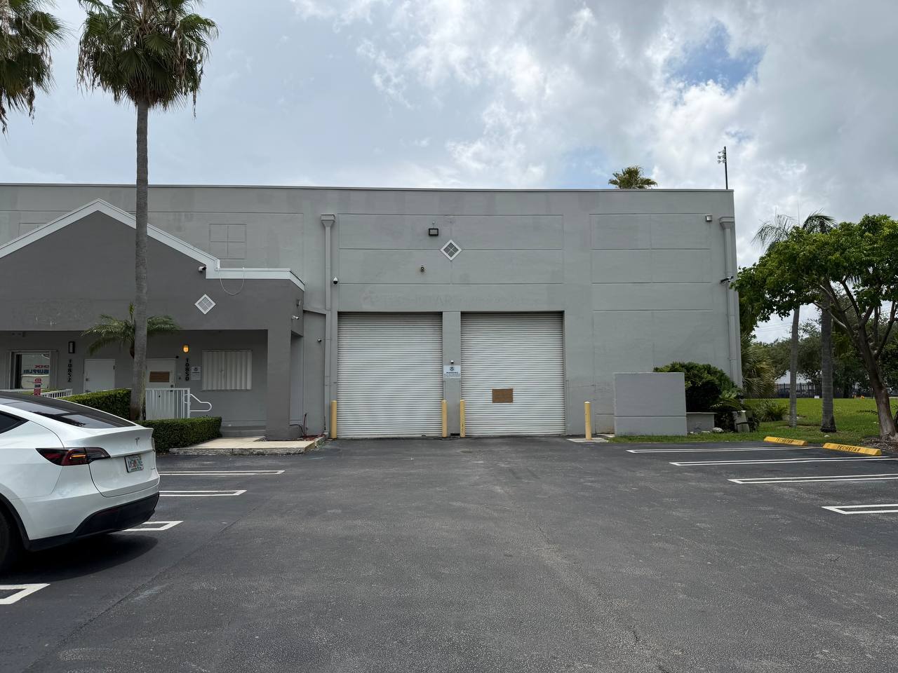 10850 NW 27th St, Doral, FL à vendre Photo de l’immeuble– Image 1 sur 24