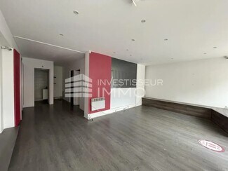 Plus de détails pour Local commercial à louer