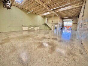 2570 Leghorn St, Mountain View, CA à louer Photo intérieure– Image 1 sur 8