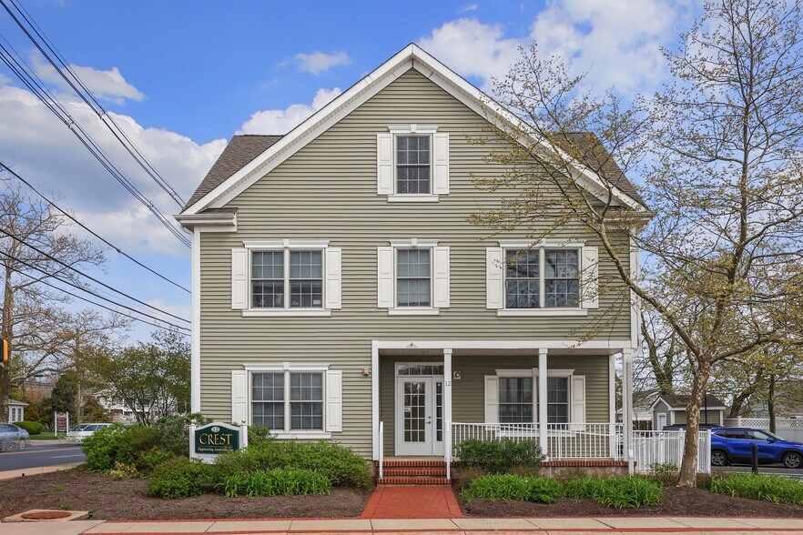 12 Robbins Pky, Toms River, NJ à vendre - Photo de l’immeuble – Image 1 sur 24