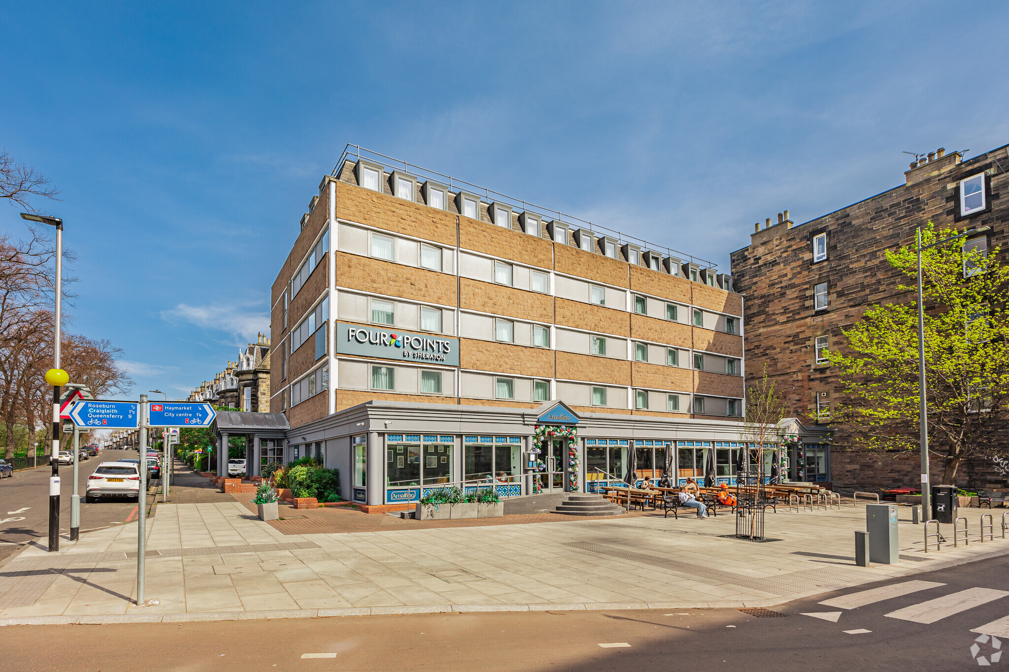 90 Haymarket Ter, Edinburgh à vendre Photo de l’immeuble– Image 1 sur 2
