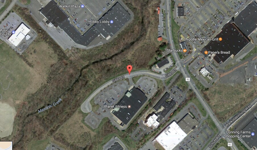 32 Gibbs Ct, Middletown, NY à vendre - Photo de l’immeuble – Image 3 sur 10