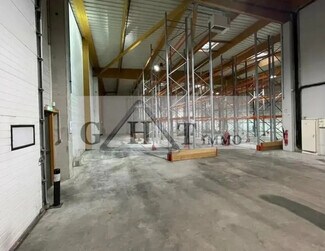 Plus de détails pour Bureau, Industriel/Logistique à louer