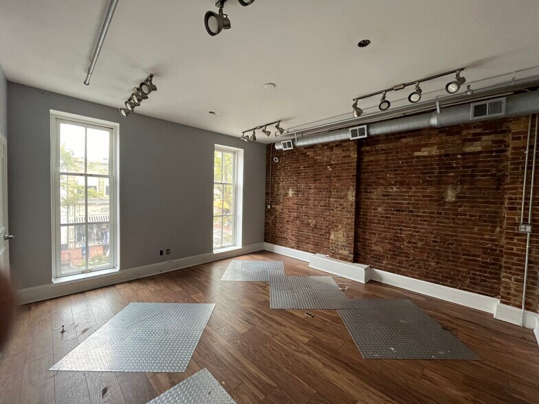 20-22 Broad St, Red Bank, NJ à louer - Photo de l’immeuble – Image 2 sur 12
