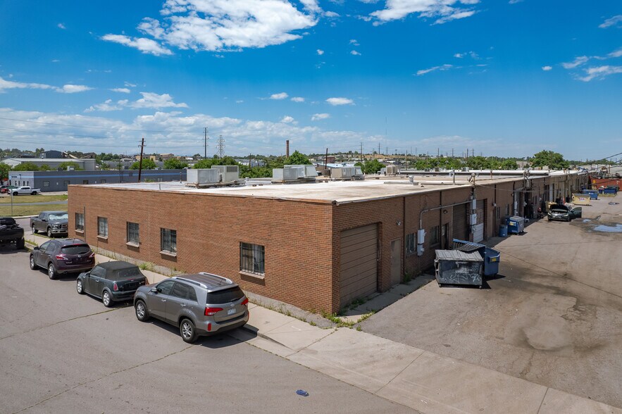 2390 S Kalamath St, Denver, CO à vendre - Photo de l’immeuble – Image 3 sur 5