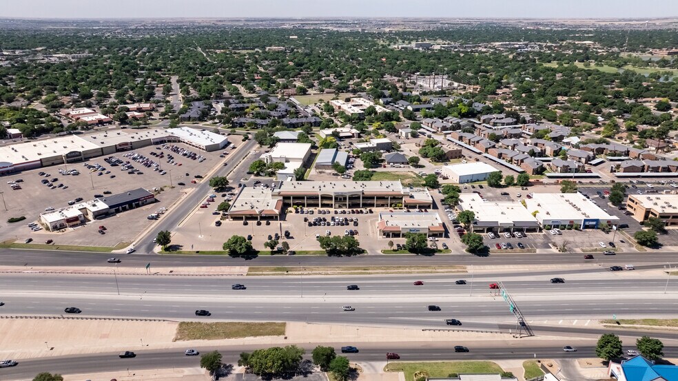 4601 S Loop 289, Lubbock, TX à louer - Aérien – Image 3 sur 5