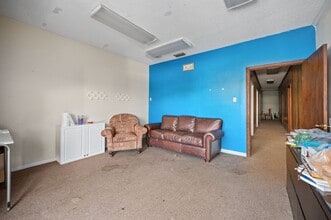 857 Downtowner Blvd, Mobile, AL à vendre Photo intérieure– Image 2 sur 8