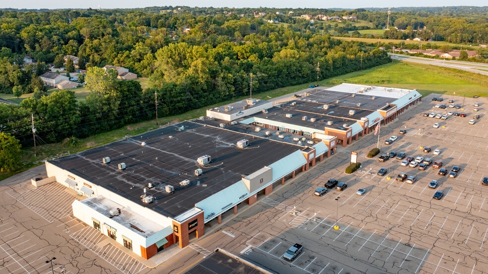 726 E Main St, Lebanon, OH à louer - Photo de l’immeuble – Image 3 sur 10