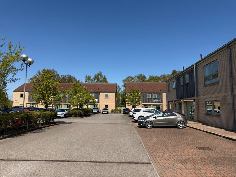 Escrick, Escrick à vendre - Photo de l’immeuble – Image 3 sur 19
