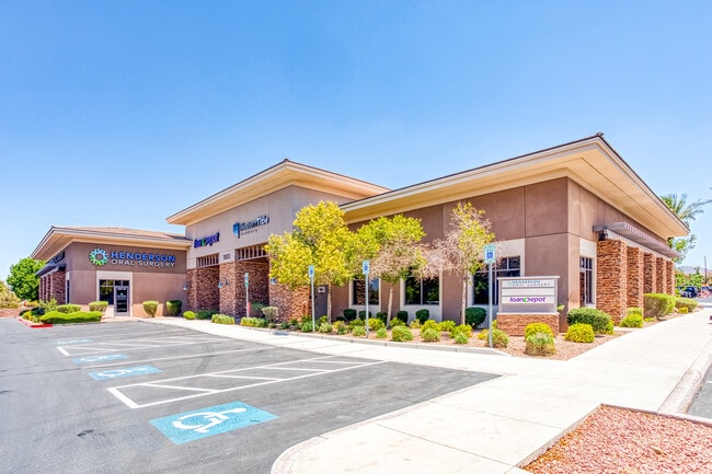 Plus de détails pour 2835 St Rose Pky, Henderson, NV - Bureau/Médical à louer