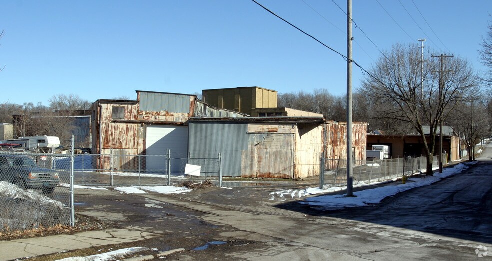 1035 Godfrey Ave SW, Grand Rapids, MI à louer - Photo de l’immeuble – Image 2 sur 9