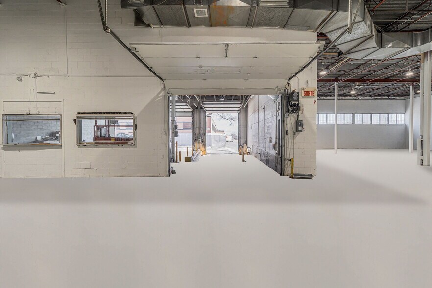 5655 Rue de Marseille, Montréal, QC à louer - Photo intérieure – Image 3 sur 26