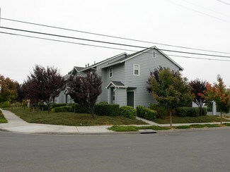 Plus de détails pour 400 Earle St, Santa Rosa, CA - Logement à vendre