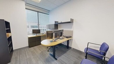 13861 Sunrise Valley Dr, Herndon, VA à louer - Vidéo sur l’annonce professionnelle 