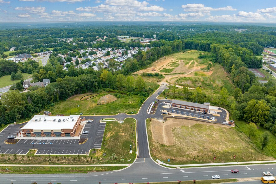 799 Garrisonville Rd, Stafford, VA à vendre - Photo de l’immeuble – Image 1 sur 10