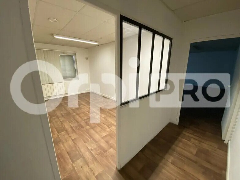 Bureau dans Le Havre à louer - Photo de l’immeuble – Image 3 sur 10