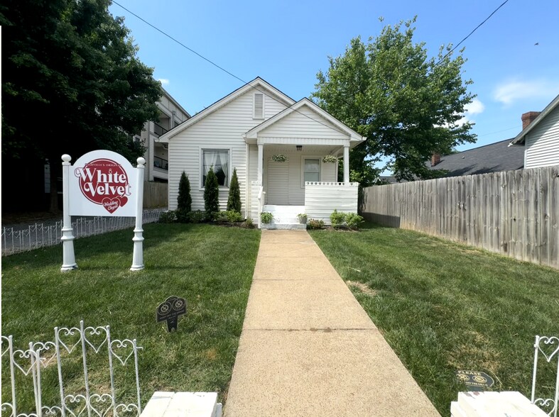 1321 3rd Ave N, Nashville, TN à vendre - Photo de l’immeuble – Image 2 sur 7