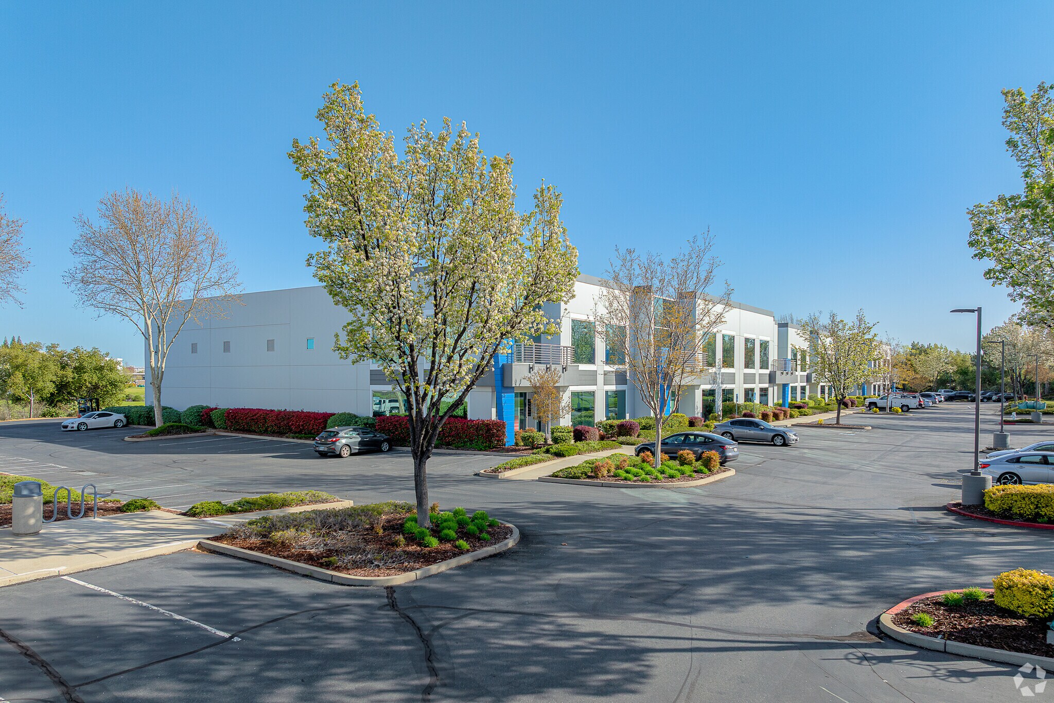269 Technology Way, Rocklin, CA à louer Photo principale– Image 1 sur 10