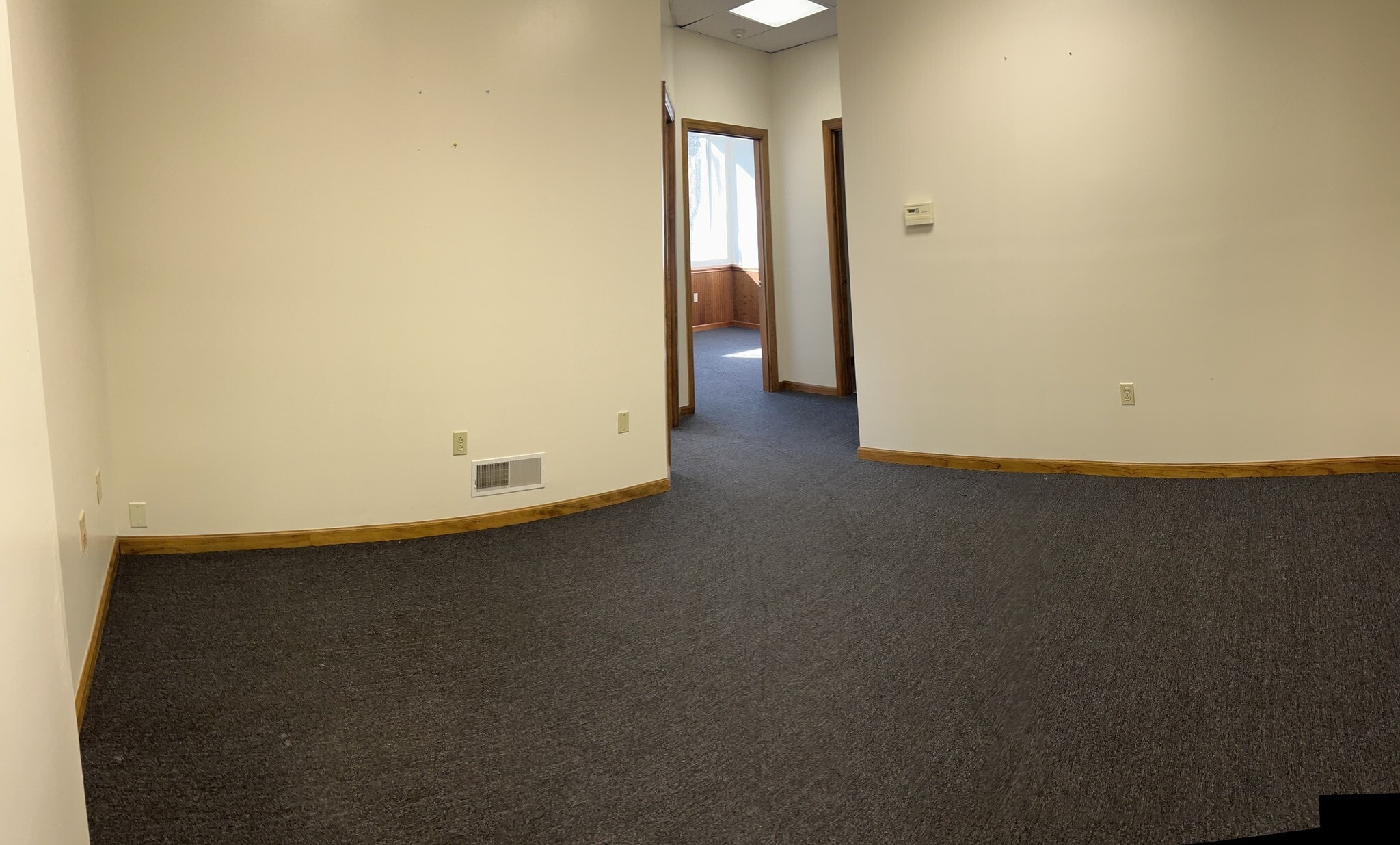 766 E Pittsburgh St, Greensburg, PA à louer Photo intérieure– Image 1 sur 5