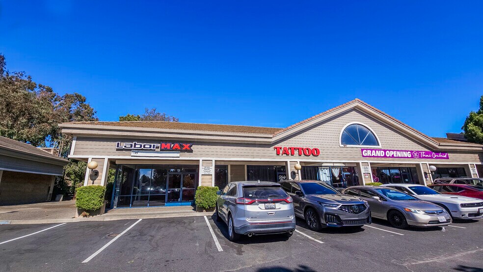 1500 Oliver Rd, Fairfield, CA à louer - Photo de l’immeuble – Image 3 sur 16