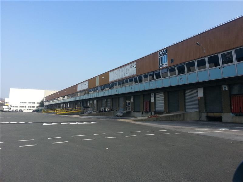 210 Rue Diderot, Rosny-sous-Bois à louer Photo de l’immeuble– Image 1 sur 5