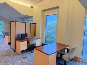 2018 Eastwood Rd, Wilmington, NC à louer Photo intérieure– Image 2 sur 14