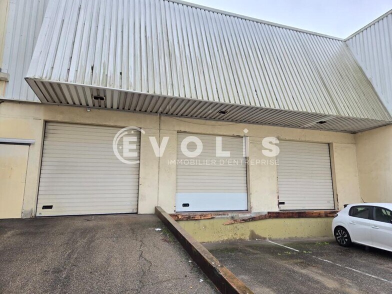7 Rue Des Marronniers, L'Haÿ-les-Roses à louer - Photo de l’immeuble – Image 1 sur 10