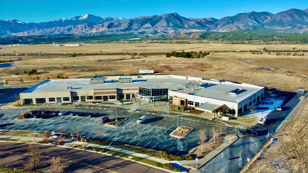 9945 Federal Dr, Colorado Springs, CO à louer - Photo de l’immeuble – Image 3 sur 36