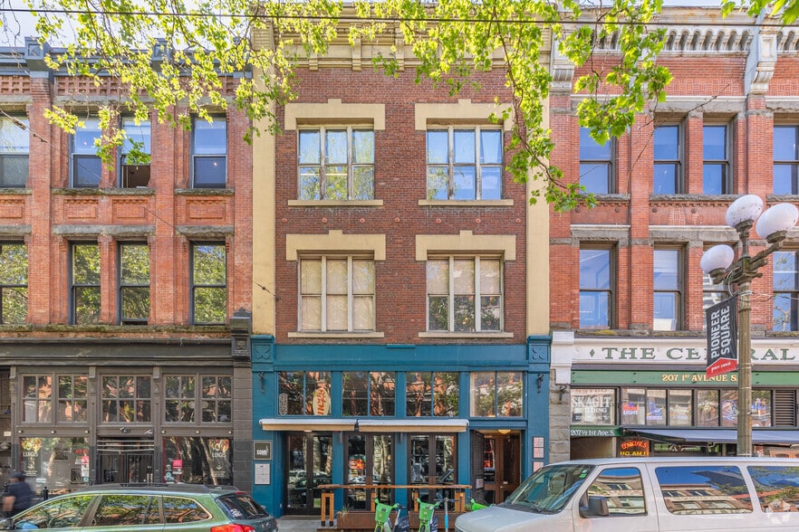 209 1st Ave S, Seattle, WA à louer - Photo de l’immeuble – Image 3 sur 22