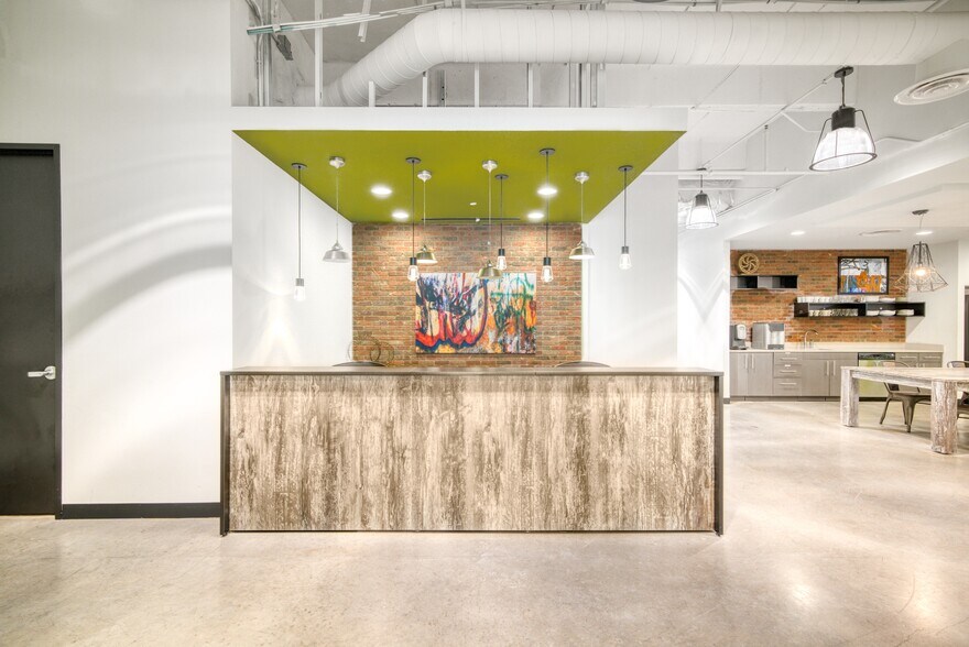 3800 N Lamar Blvd, Austin, TX à louer - Photo intérieure – Image 1 sur 15