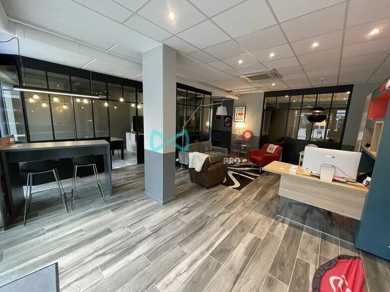 Local commercial dans Bezannes à vendre - Photo de l’immeuble – Image 1 sur 6