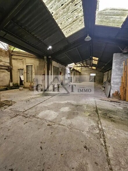 Industriel/Logistique dans Montreuil à vendre - Photo de l’immeuble – Image 3 sur 6