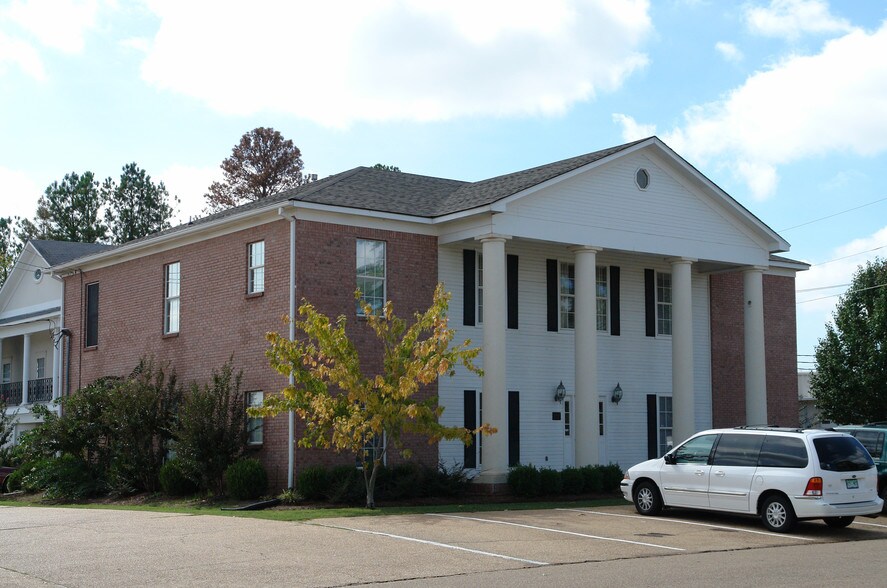406 Orchard Park, Ridgeland, MS 39157 portefeuille de 2 biens à vendre sur LoopNet.fr - Photo principale – Image 2 sur 2