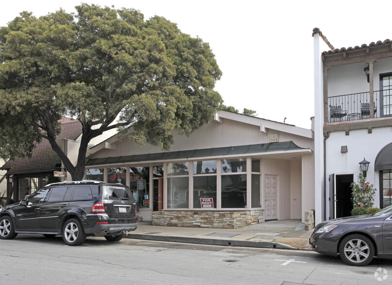 Lincoln St, Carmel, CA à louer - Photo principale – Image 1 sur 5