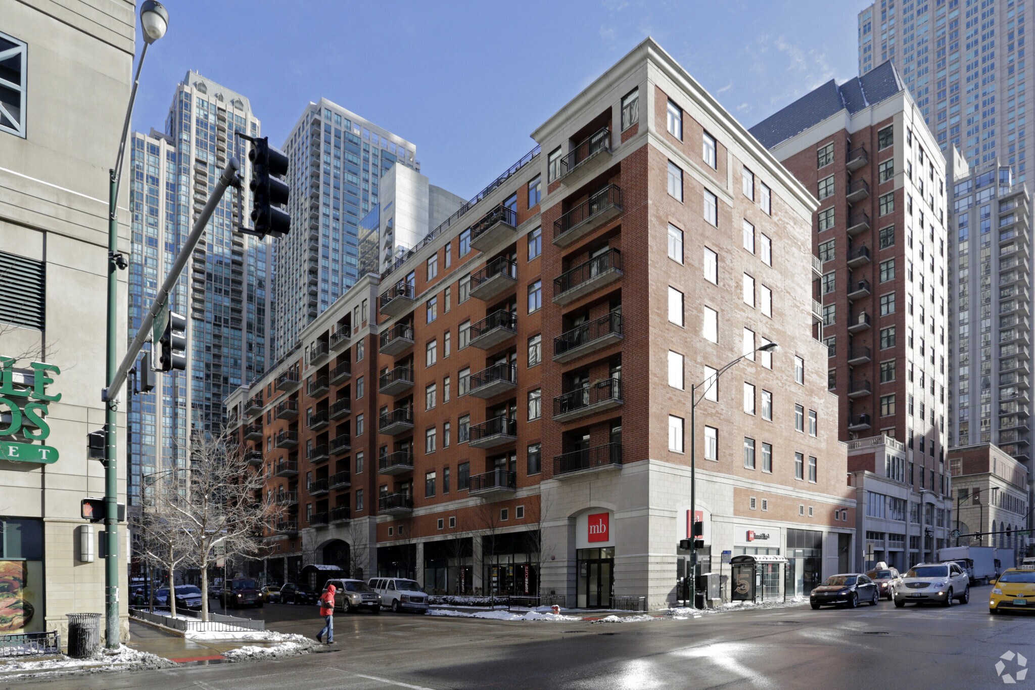 33 W Huron St, Chicago, IL à louer Photo principale– Image 1 sur 14