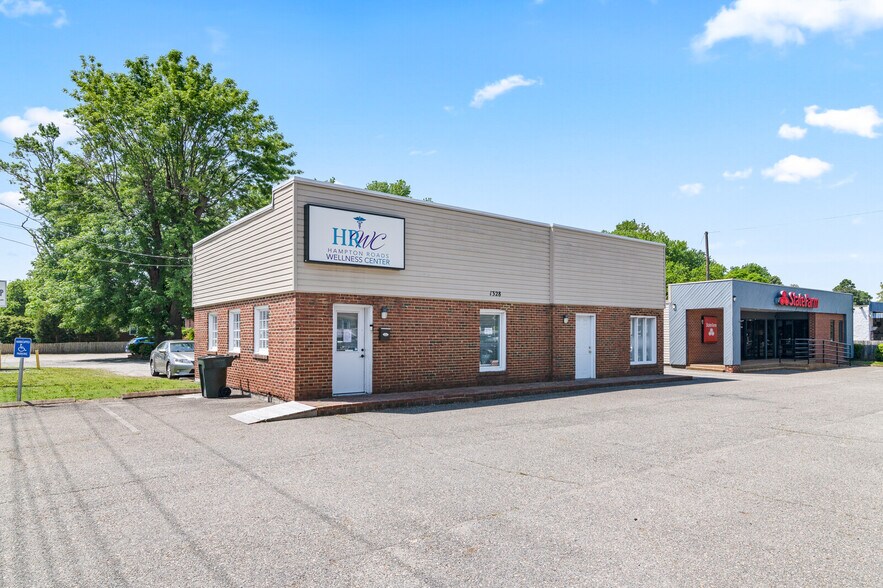 1326 E Pembroke Ave, Hampton, VA à vendre - Photo de l’immeuble – Image 2 sur 50