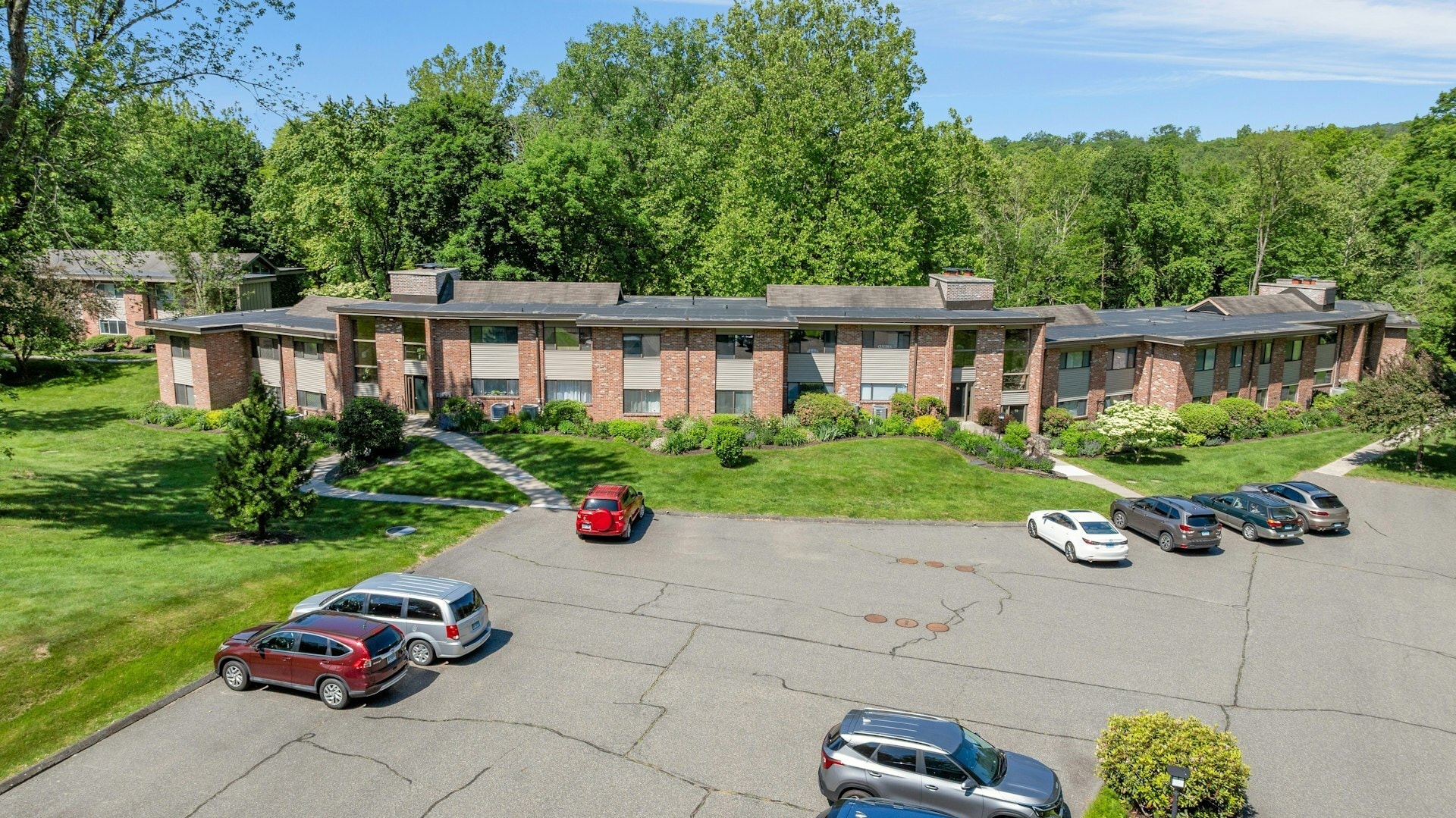 1038-1056 Main St S, Woodbury, CT à vendre Photo de l’immeuble– Image 1 sur 63