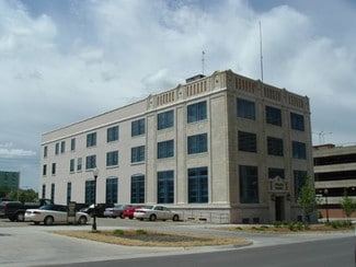 Plus de détails pour 701 SW Jackson St, Topeka, KS - Bureau à louer