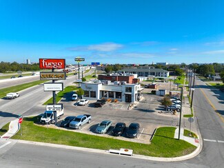 Plus de détails pour 1524 IH-35, Waco, TX - Local commercial à vendre