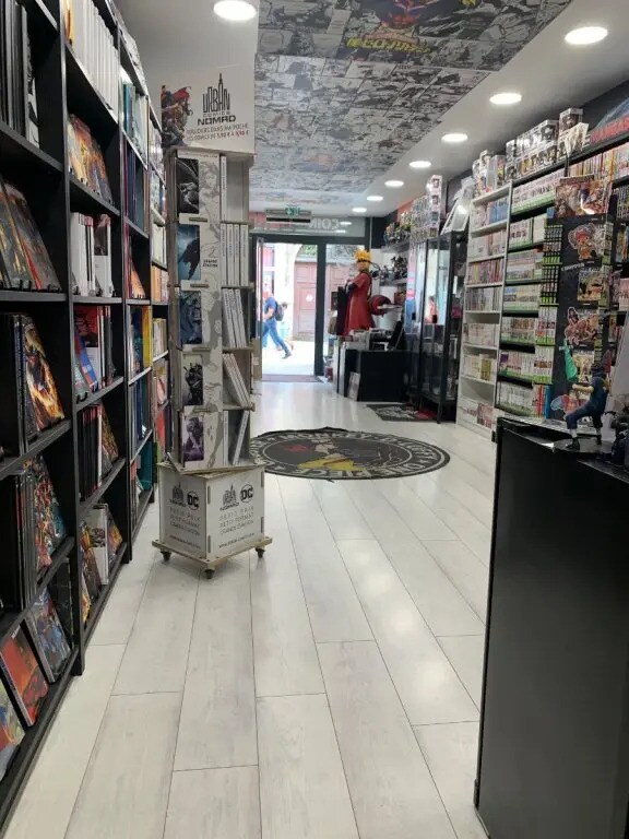 Plus de détails pour Local commercial à louer