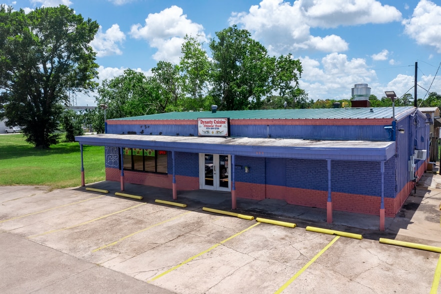 500 S Velasco St, Angleton, TX à vendre - Photo de l’immeuble – Image 2 sur 29