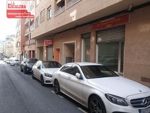 Local commercial dans Ibi, Alicante à louer Photo intérieure– Image 2 sur 9