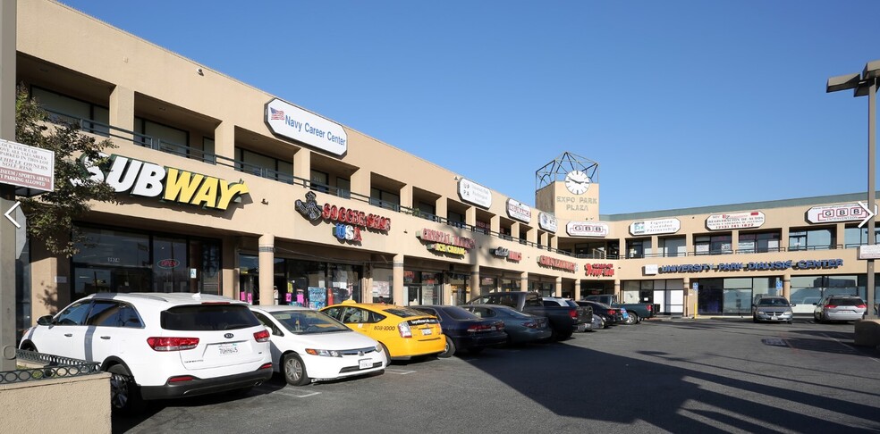 3974-3998 S Figueroa St, Los Angeles, CA à louer - Photo de l’immeuble – Image 3 sur 5